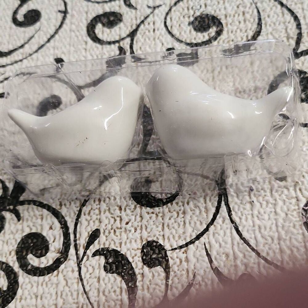 Petite Love Bird Salt and Pepper Shakers